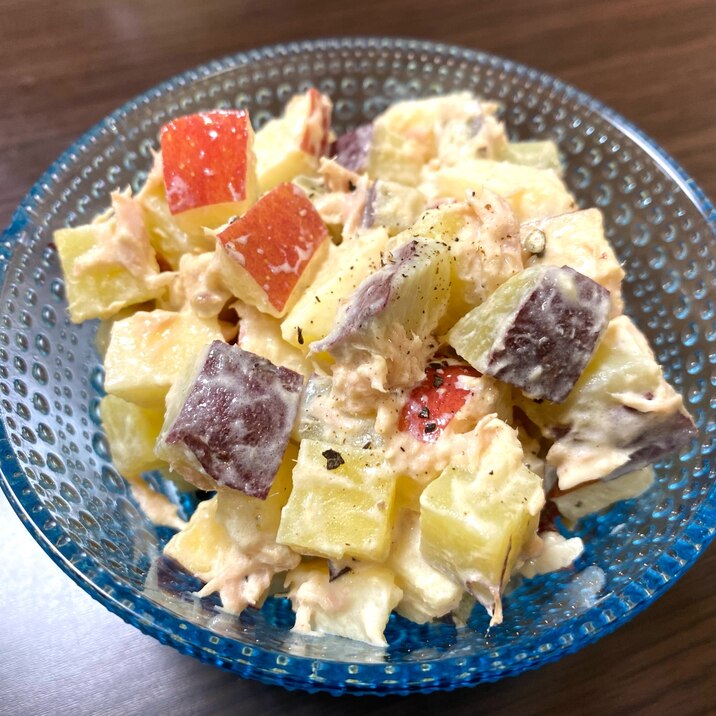 食べ応えあり!デリ風りんご&さつまいものサラダ